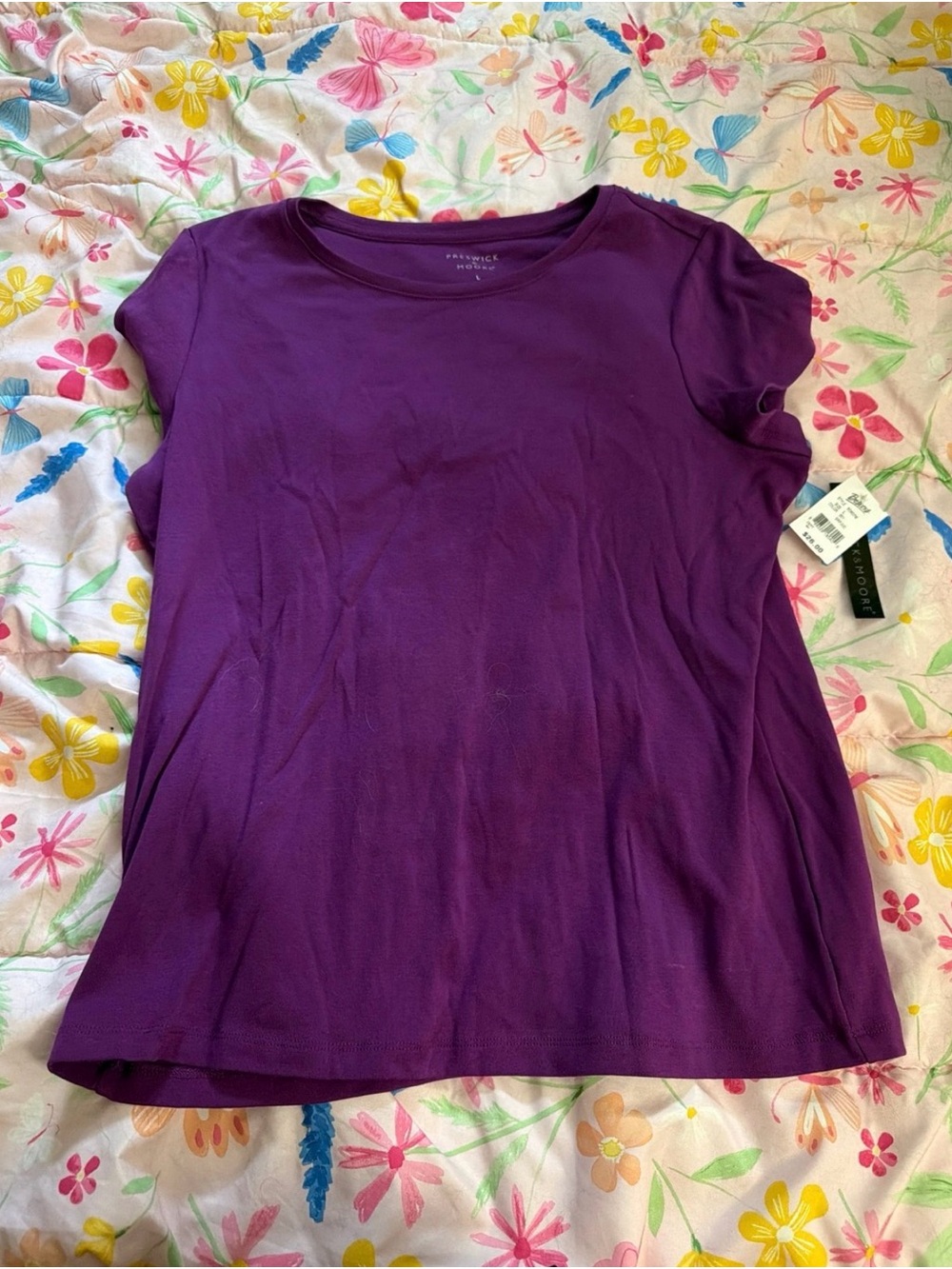 purple tshirt